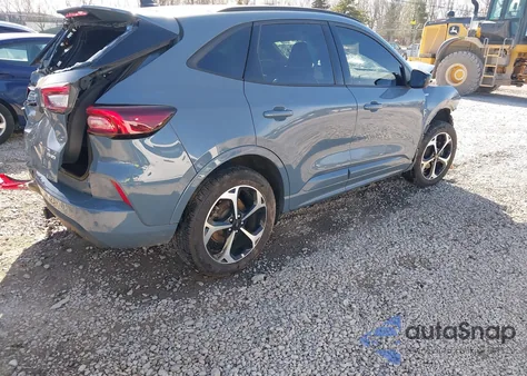 2023 Ford Escape St-Line Select из США, поврежденный, VIN 1FMCU9NA9PUB20076